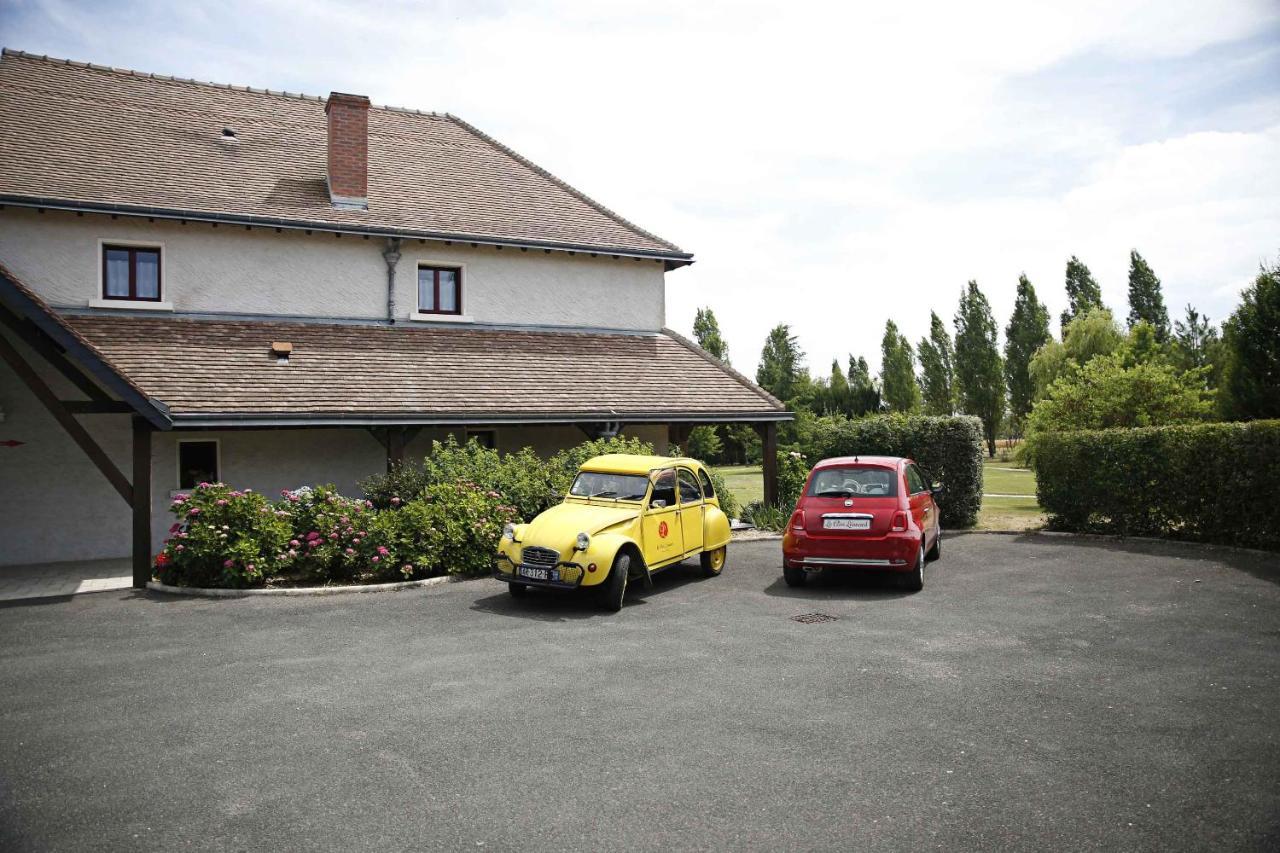 Le Clos Leonard Amboise Exterior photo